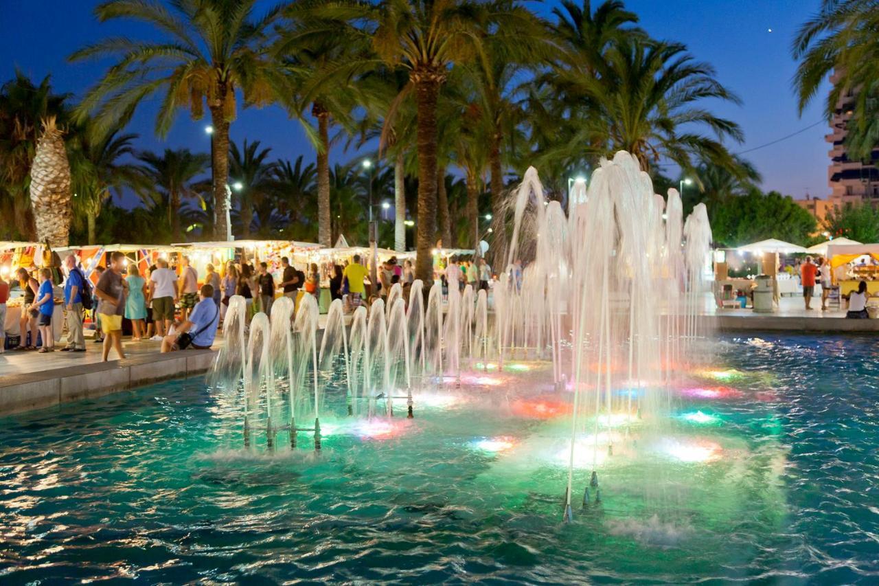 Apartamentos Bon Lloc Santa Eularia des Riu Bagian luar foto